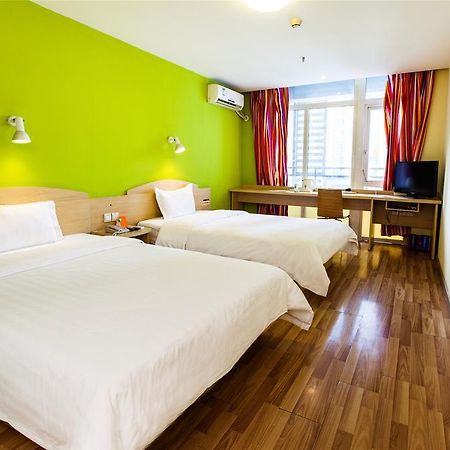 7Days Inn Guilin Zhengyang Road Pedestrain Street Гуйлинь Экстерьер фото