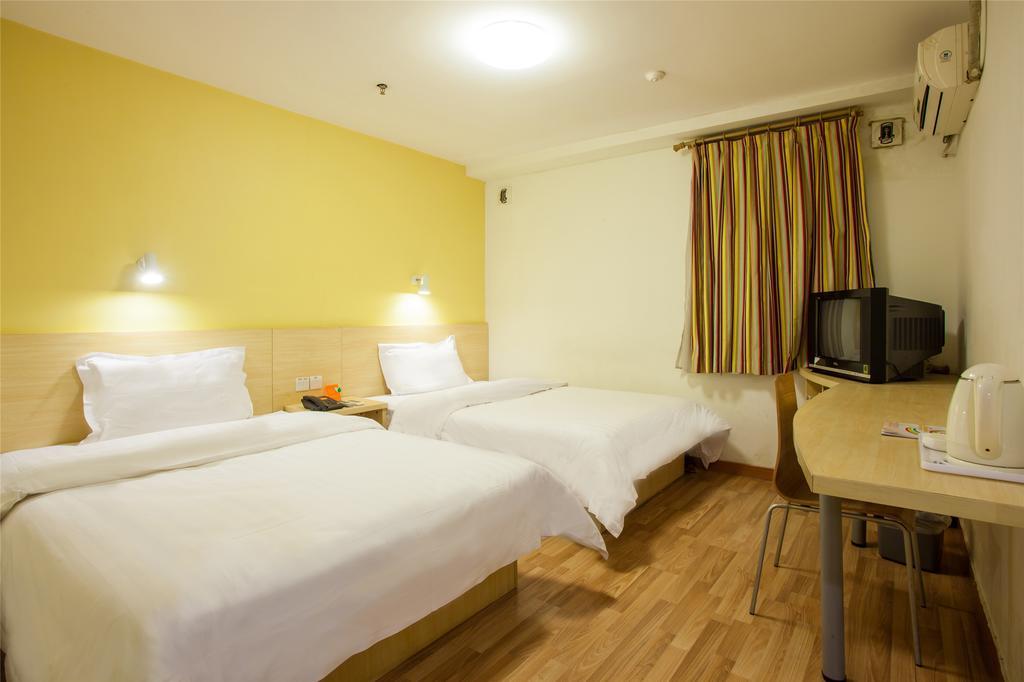 7Days Inn Guilin Zhengyang Road Pedestrain Street Гуйлинь Экстерьер фото