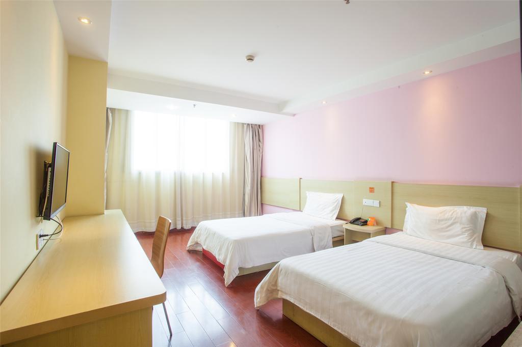 7Days Inn Guilin Zhengyang Road Pedestrain Street Гуйлинь Экстерьер фото